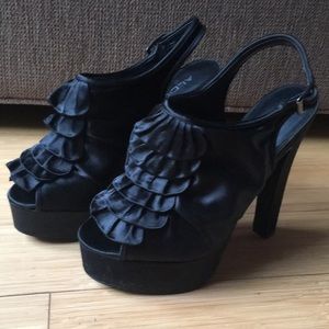 Like-New Aldo Black Satin Heels Size 39/9